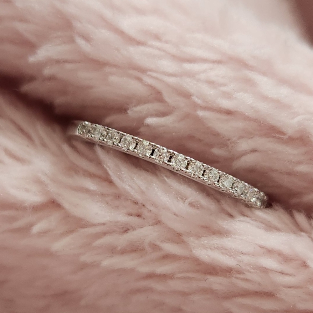 Moissanite 0.15ct Multi Stone Band